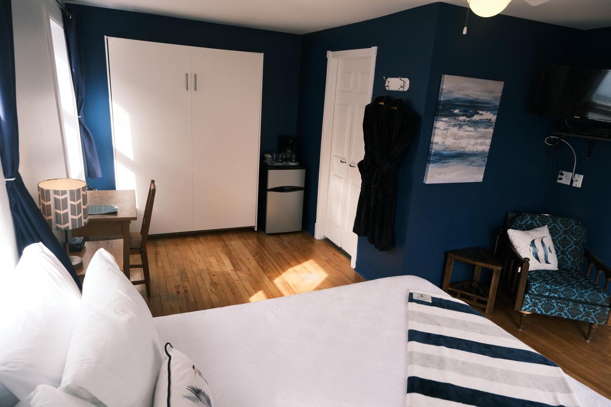 Les Pinsons Des Rives Bed & Breakfast 3*