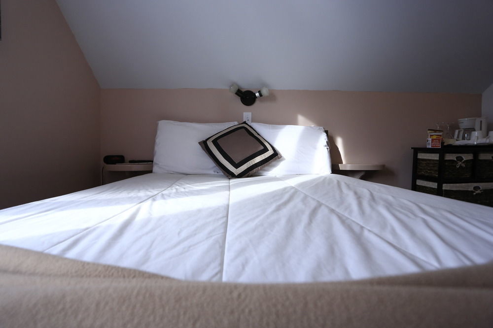 Les Pinsons Des Rives Bed & Breakfast La Malbaie
